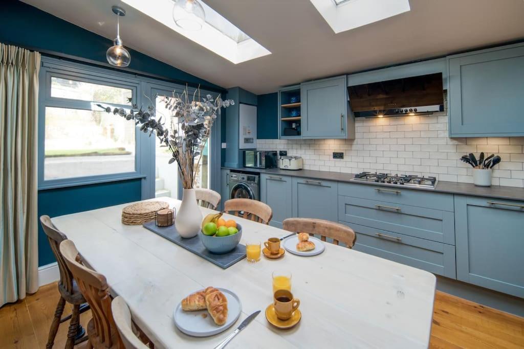 Captain'S Cottage - Central West Cowes - Spacious, Entire 1-Bed Home Bagian luar foto