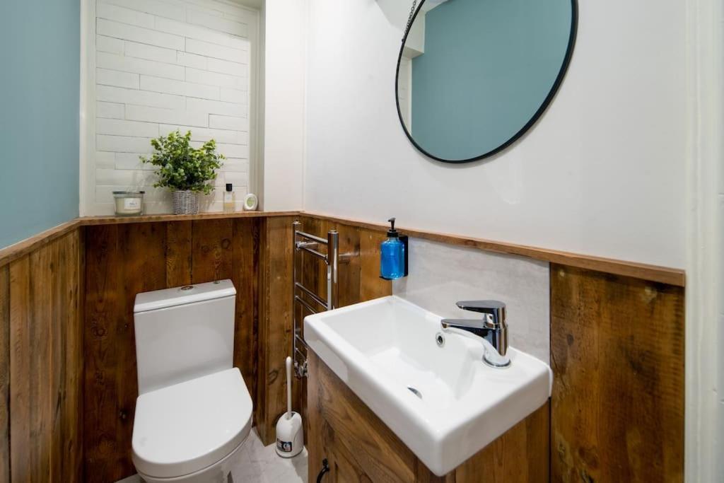 Captain'S Cottage - Central West Cowes - Spacious, Entire 1-Bed Home Bagian luar foto